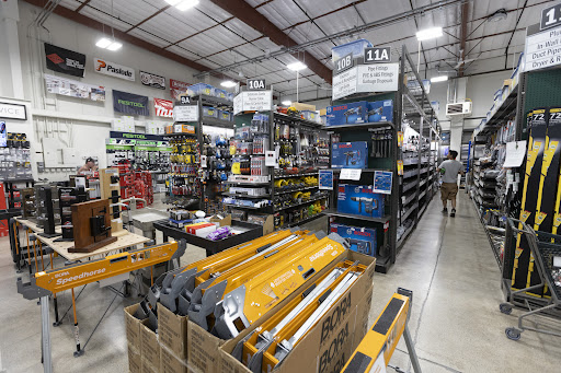 Truitt & White Lumber and Hardware