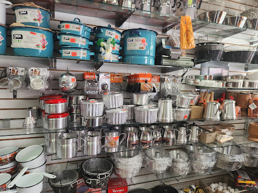 Lopes & Sons Hardware Inc