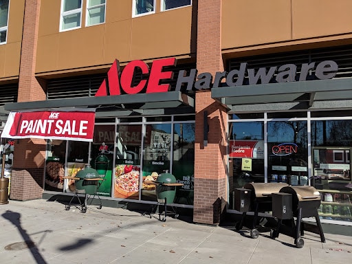 Diridon Station Ace Hardware