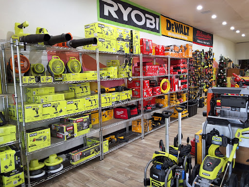 HANDY TOOLS GARAGE