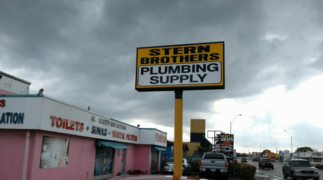 Stern Brothers Plumbing Supply – Suministros de Plomería de Alta Calidad y Accesorios Profesionales