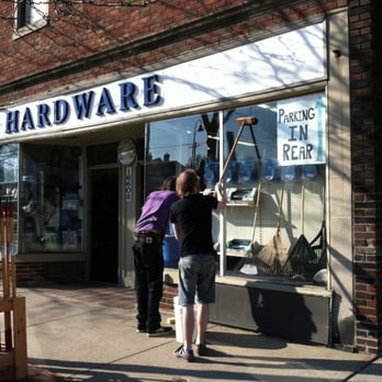 Lakewood Hardware: Herramientas y Suministros de Calidad para Proyectos DIY