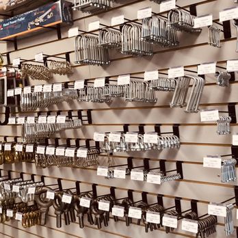 Fasteners Hi Desert – Tornillos y sujetadores de alta calidad para construcción y maquinaria